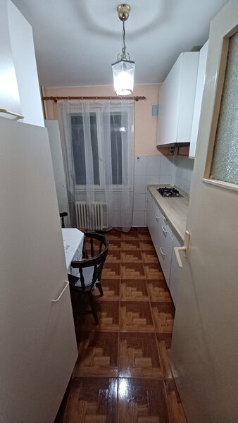 Unirii - Cantemir, etaj 2, bloc reabilitat, parcare, apropiere metrou